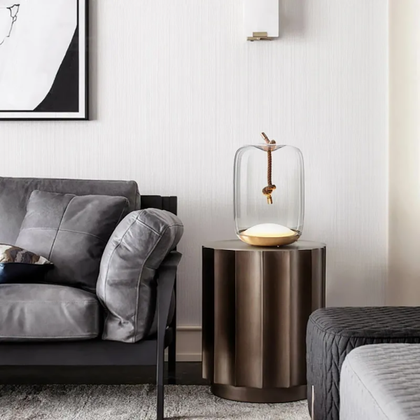 Stolna lampa T136 zlatna