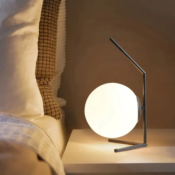 Stolna lampa T21-B-38 crna