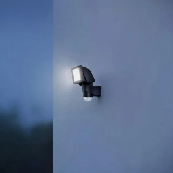 171LED reflektor sa senzorom LS 150 S crna