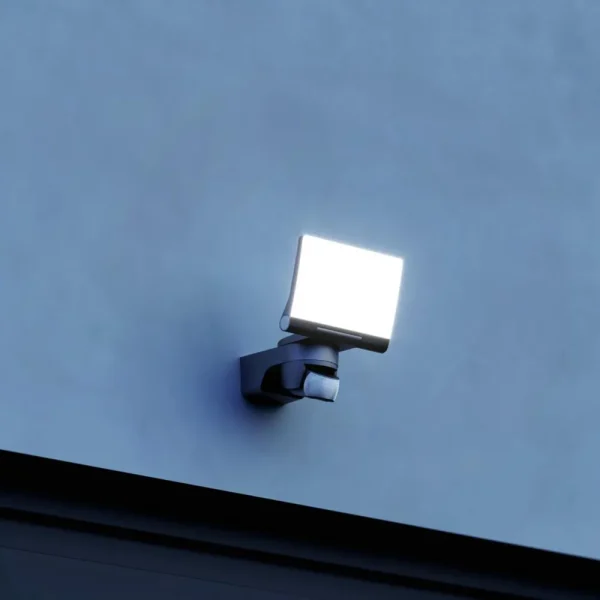 LED reflektor sa senzorom XLED home2 antracit