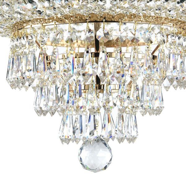 Luster Palace